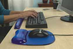 Fellowes Handgelenkauflage Crystals Gel mit Maus Pad,violett