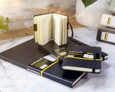 Idena 209281 - Notizbuch DIN A5, kariert, Papier cremefarben, 192 Seiten, 80 g/m², Hardcover in schwarz, 1 Stück