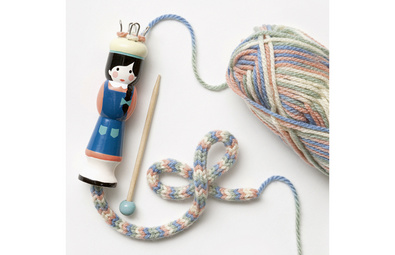 folia Strickliesel, inkl. Wolle und Sticknadel